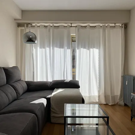 Boutique Valbuena By Aroom Laboral, Académica O Médica Apartamento