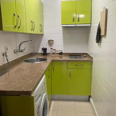 Boutique Valbuena By Aroom Laboral, Académica O Médica León