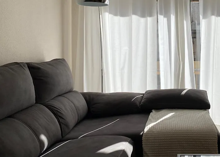 Apartment Boutique Valbuena By Aroom Laboral, Academica O Medica *