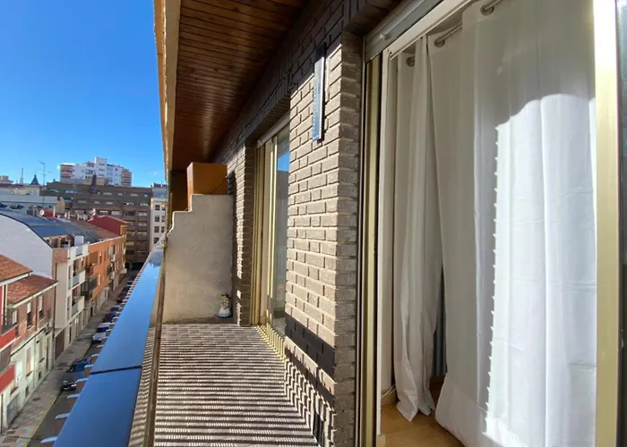 Boutique Valbuena By Aroom Laboral, Academica O Medica *